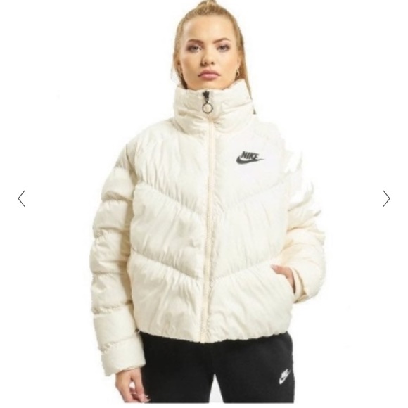 white nike padded jacket